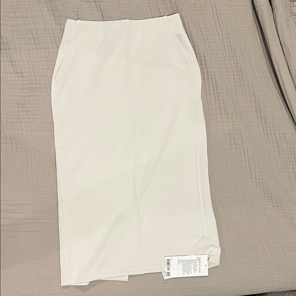 NWT Classic bone (cream) Pencil Skirt - Women